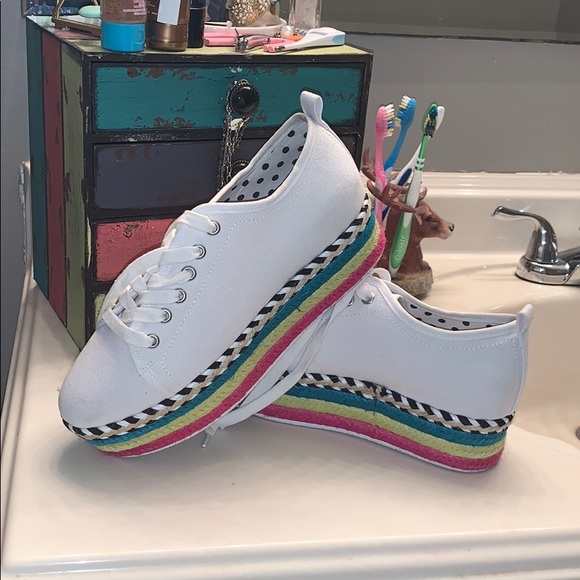 Betsey Johnson Shoes - Beaty Johnson platform tennis shoes